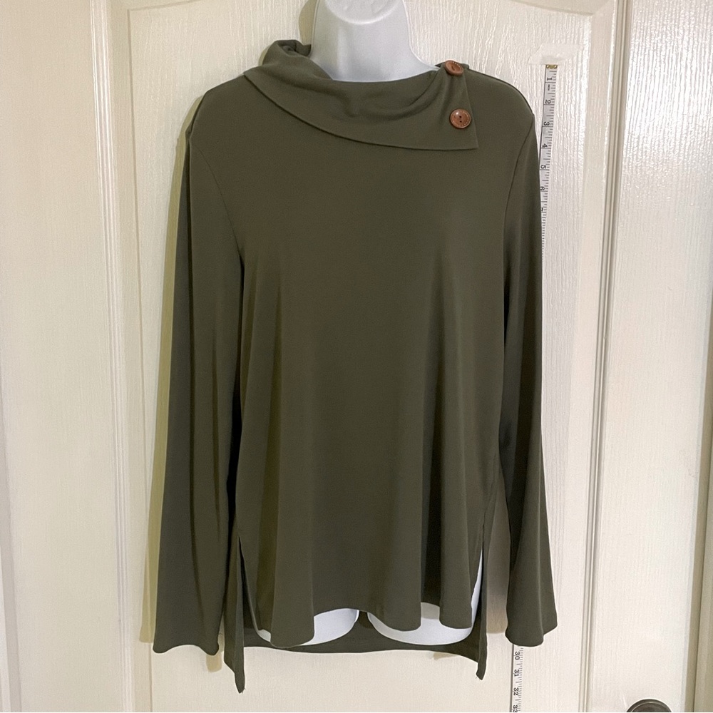 Mossy Green Relaxed Fit Tunic Top with Shoulder Button Detail